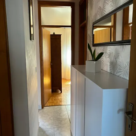 Magnolia Apartment *